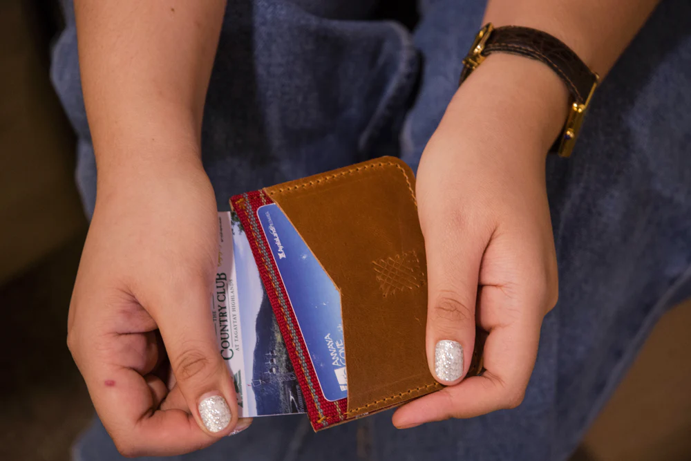 Marawi (Blue) Leather Card Holder - Image 6